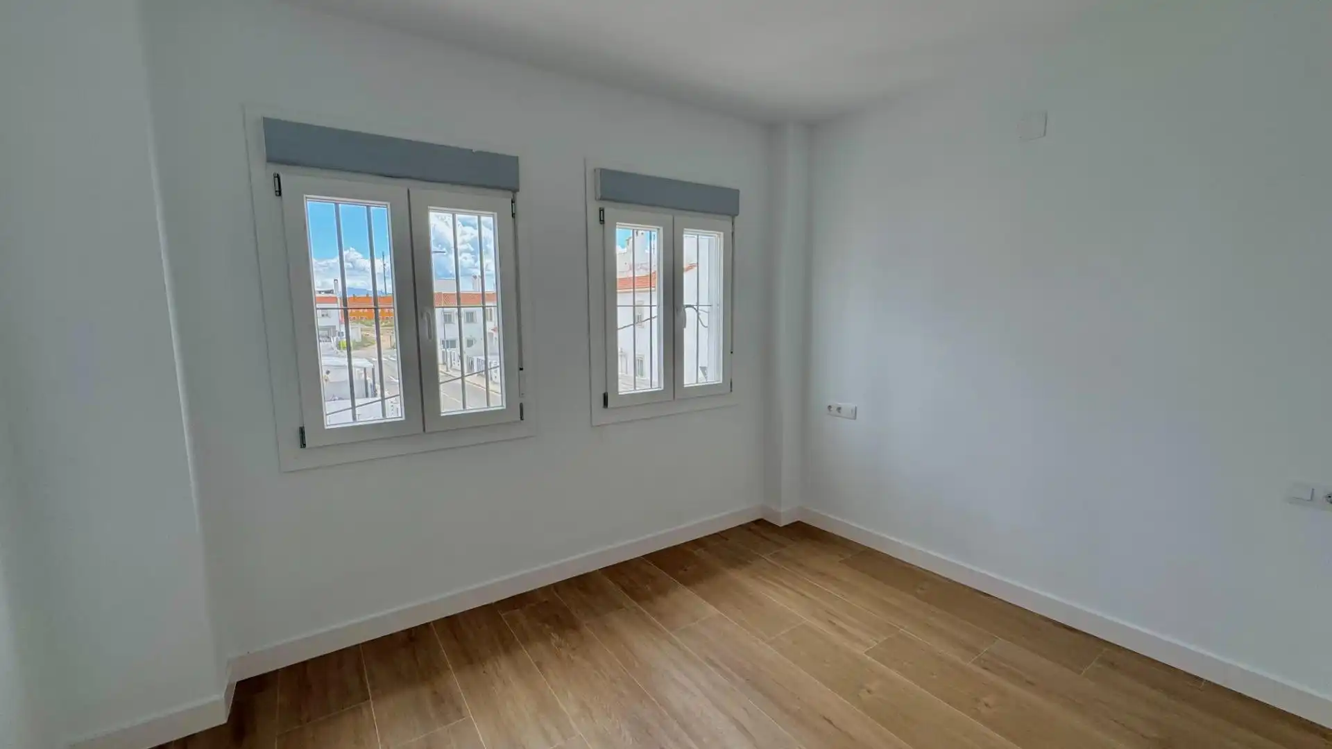 Habitación de Casa adosada en venta en Campillos con Jardín privado y Terraza