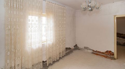 Foto 2 de Planta baja en venta en C/ Valdecativo, Fabero, León