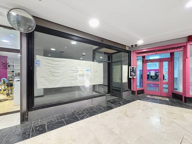 Local comercial en Alquiler en Tudela - Avenida Zaragoza en Centro