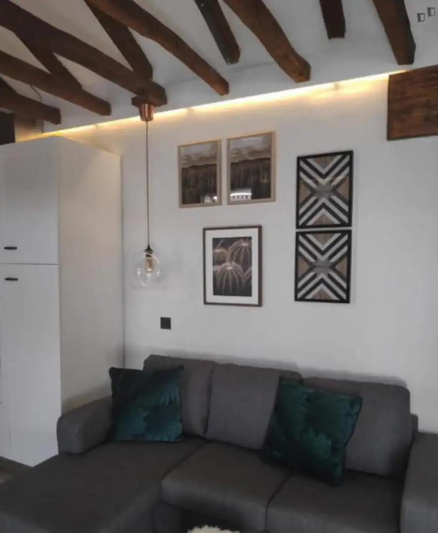 Apartamento de alquiler en Palacio