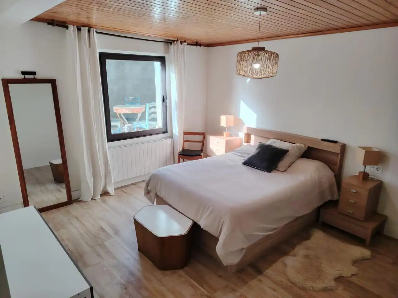 Habitación de Casa o chalet para compartir en Vigo  con Calefacción, Jardín privado y Terraza