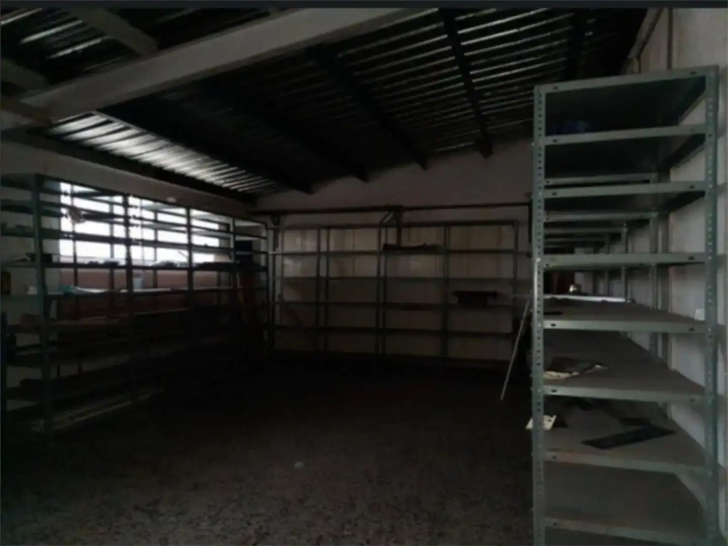 Nau industrial en venda en Almansa