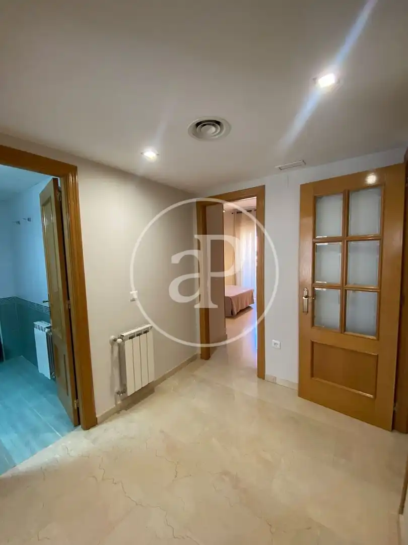 Piso de alquiler en Valencia con Aire acondicionado, Calefacción y Jardín privado