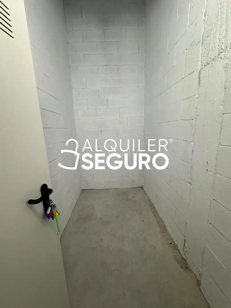 Aparcament de Pis de lloguer en Málaga amb Aire condicionat, Traster i Piscina