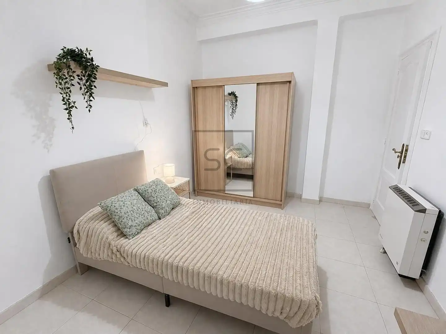 Flat for rent in Plaza de España