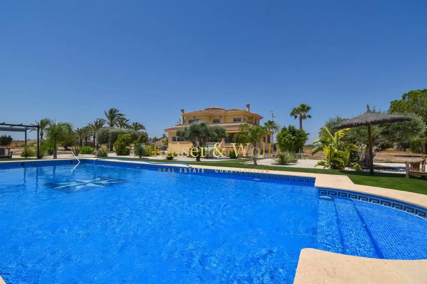 Casa con piscina en venta en Baya Baja