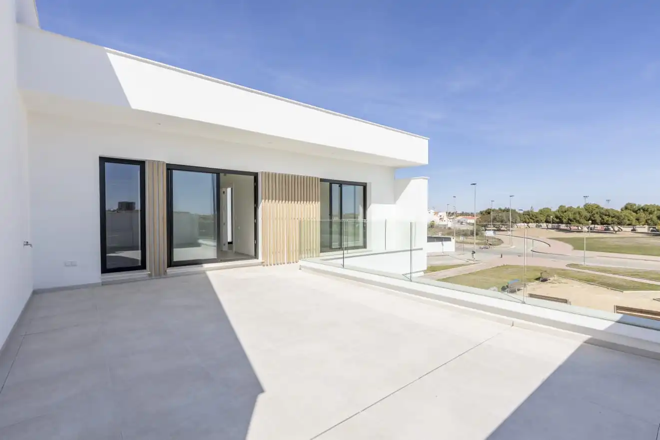 Casa amb piscina en venda a Calle Adán, imagen 5