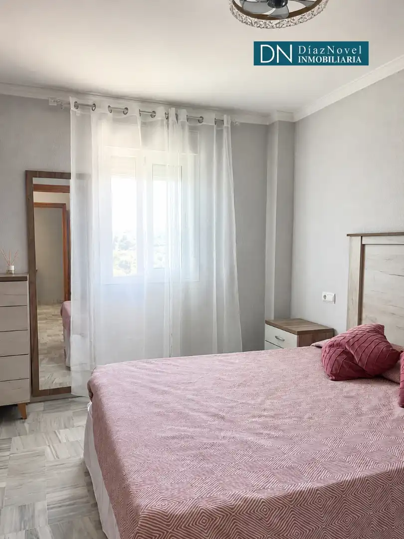 Habitación de Piso de alquiler en Rincón de la Victoria con Aire acondicionado, Terraza y Amueblado