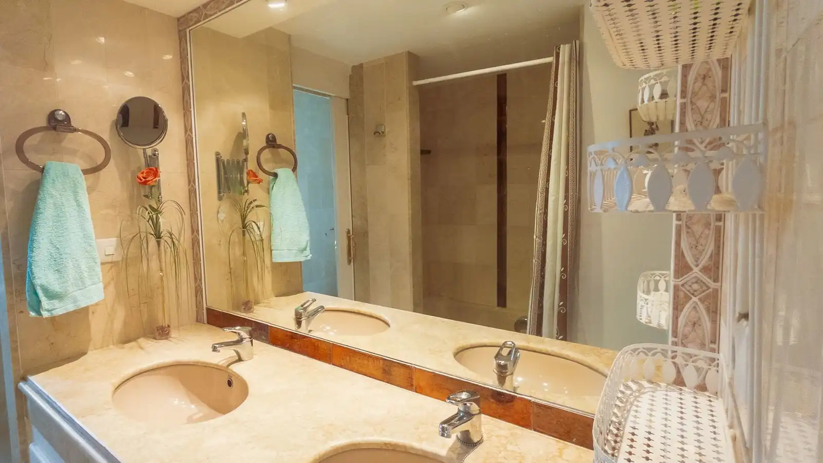 Baño de Ático en venta en Estepona con Aire acondicionado, Terraza y Amueblado