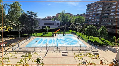 Photo 4 of Flat for sale in Calle de Carlos y Guillermo Fernández Shaw, Adelfas, Madrid Capital