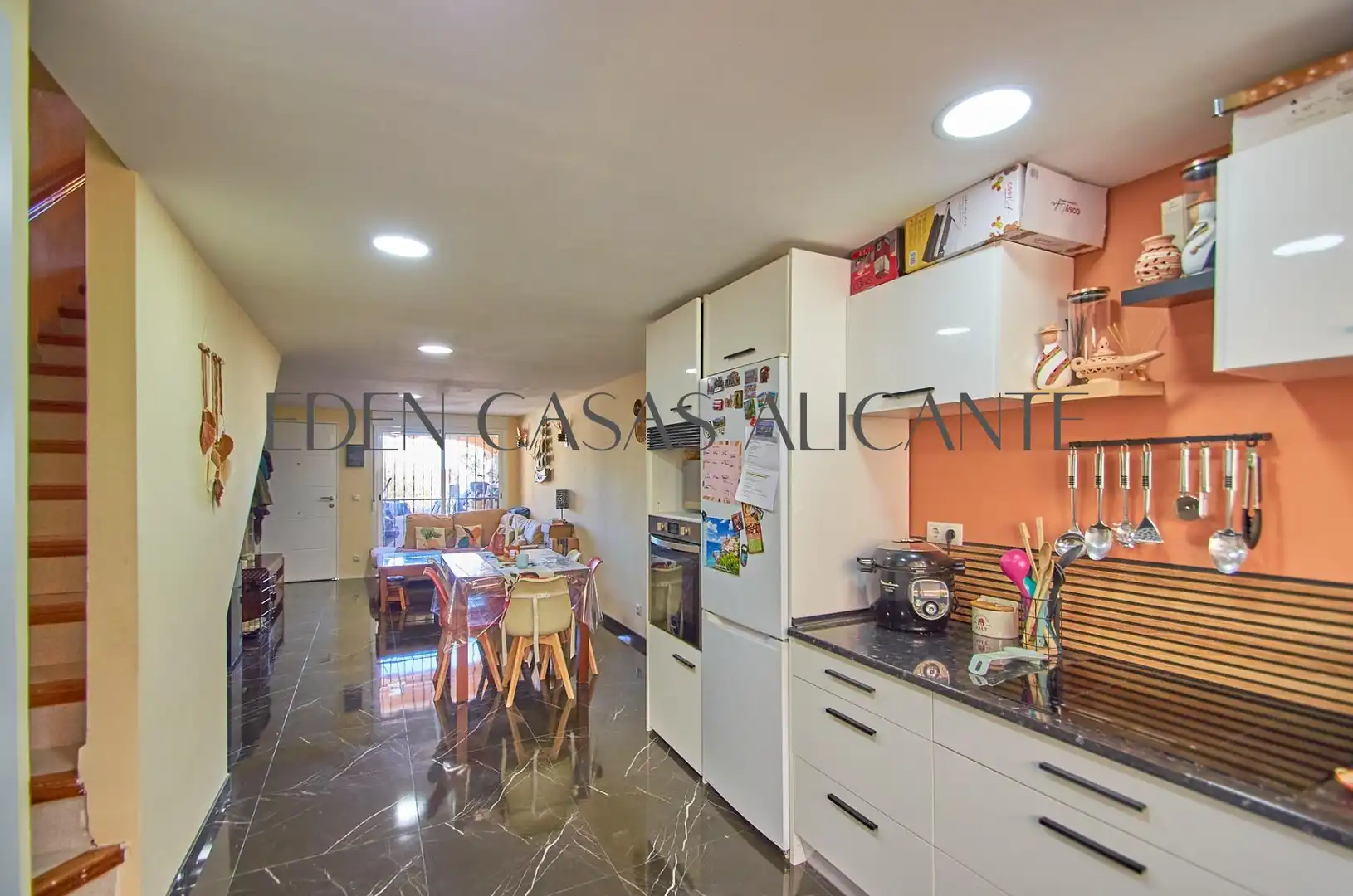 Cocina de Casa adosada en venta en El Campello con Aire acondicionado, Jardín privado y Terraza