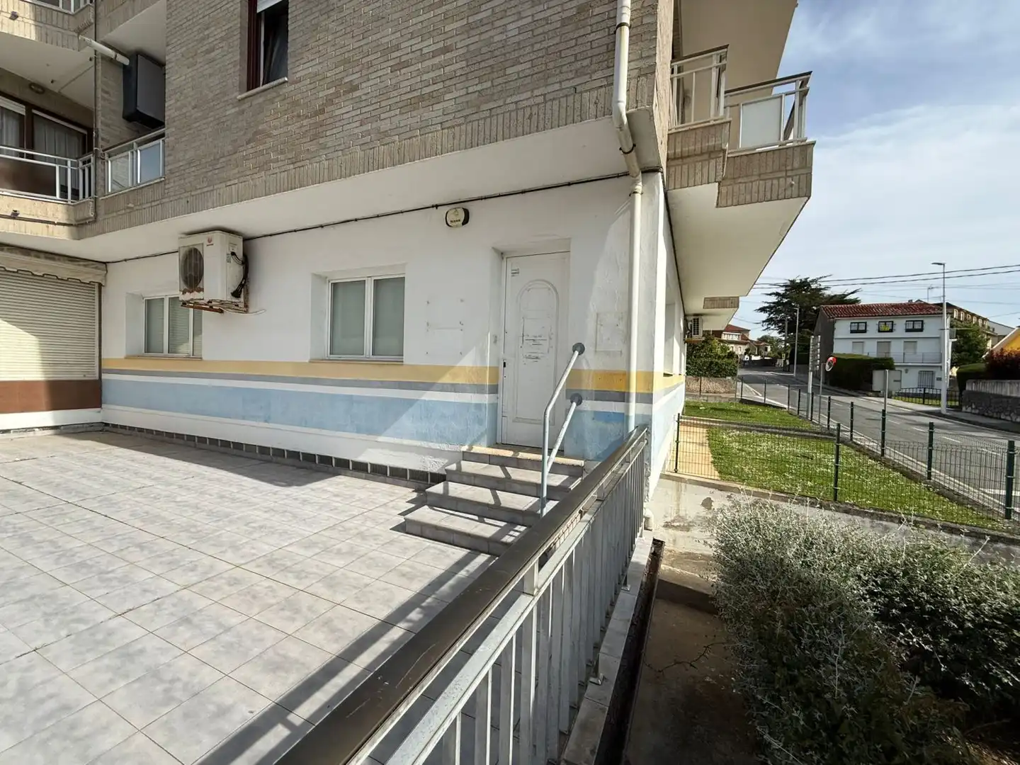 Local en venta en Las Viñas, 2, Tregadín