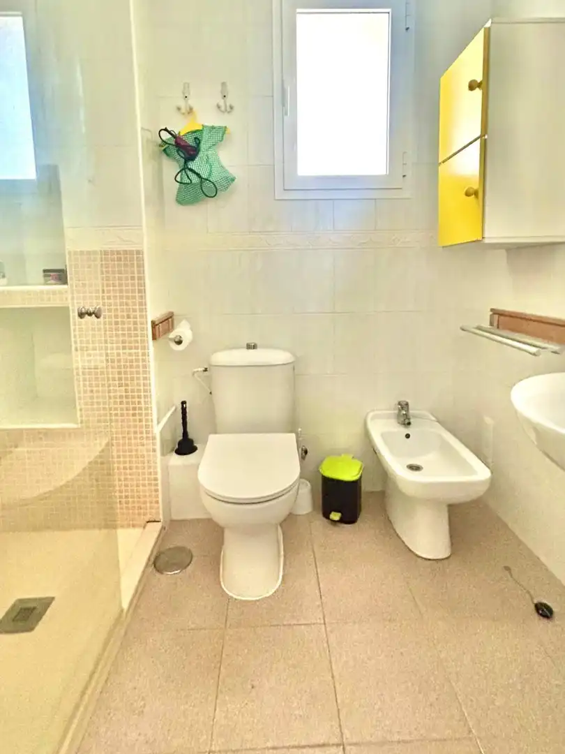 Badezimmer von Wohnung zum Verkauf in El Puerto de Santa María mit Klimaanlage, Heizung und Terrasse