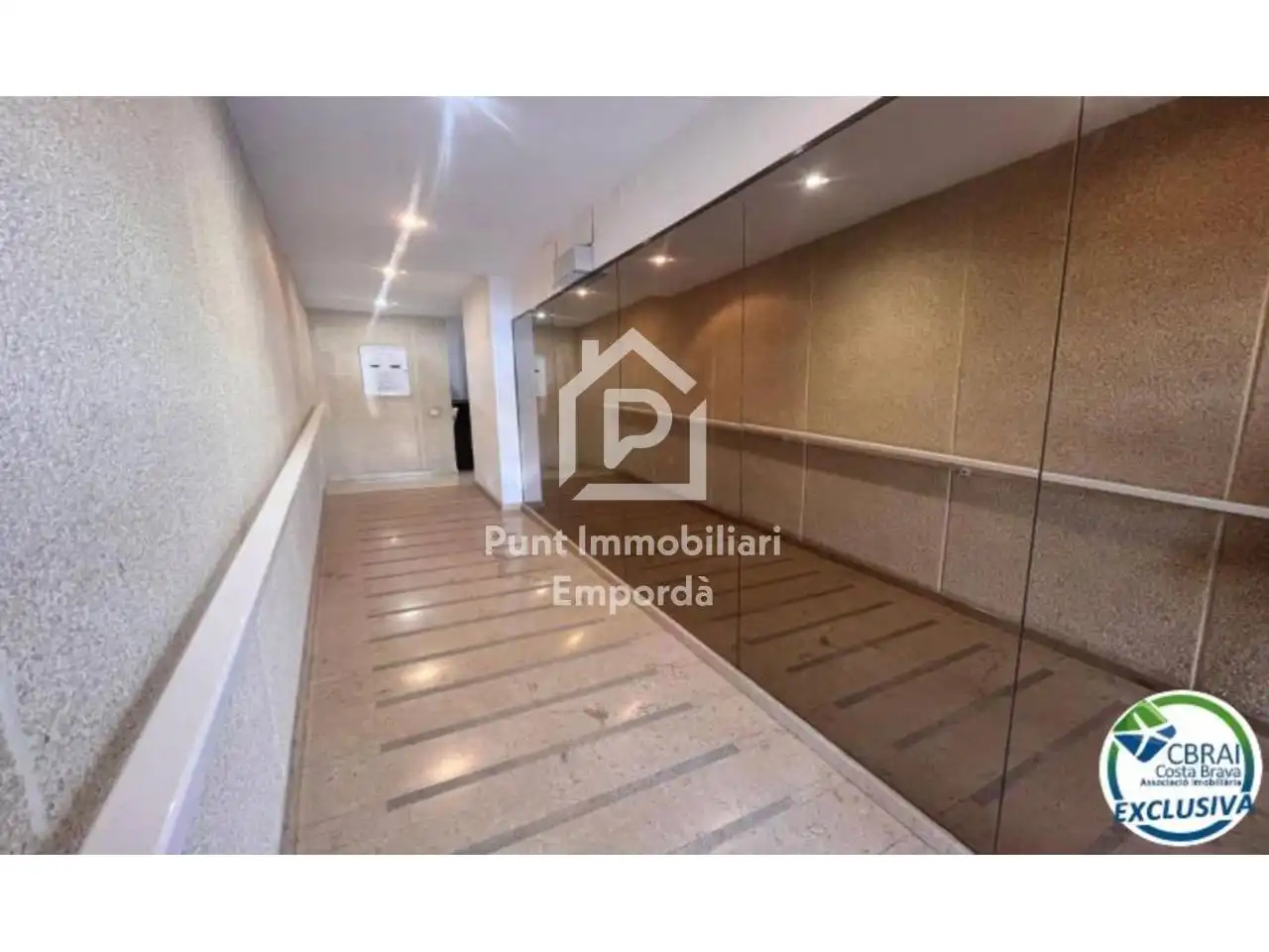 Apartamento con terraza en venta en Plaza Carles Fages de Climent, imagen 30