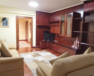 Living room of Flat to rent in Durango  with Heating