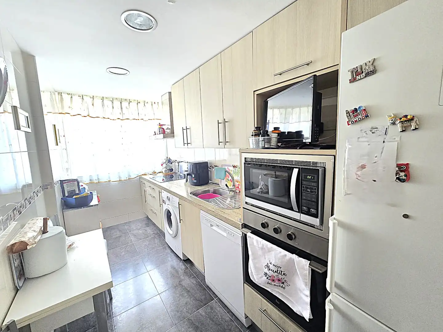 Cocina de Piso en venta en Madrid con Calefacción y Amueblado