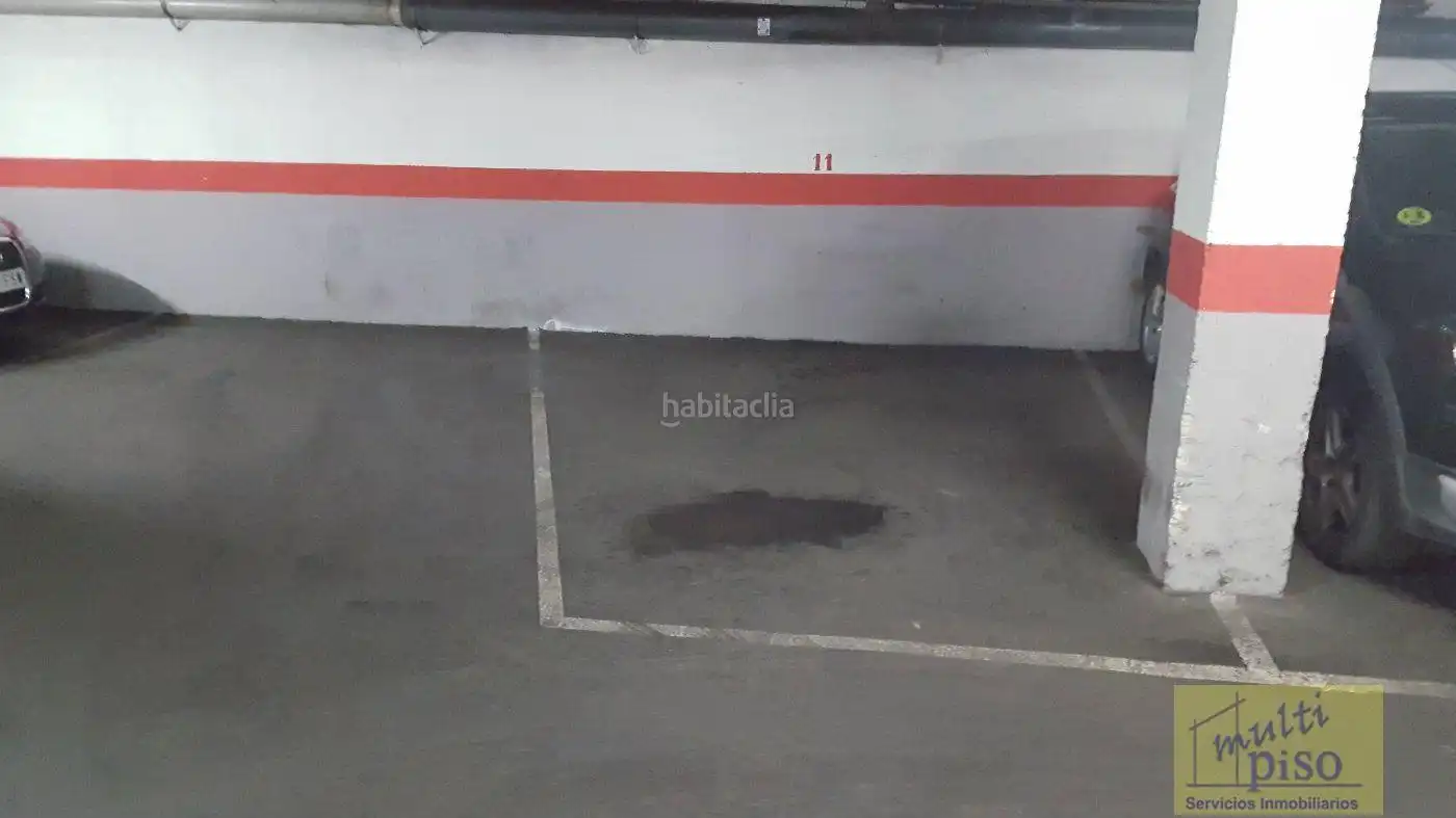 Garage zum Verkauf in Sants