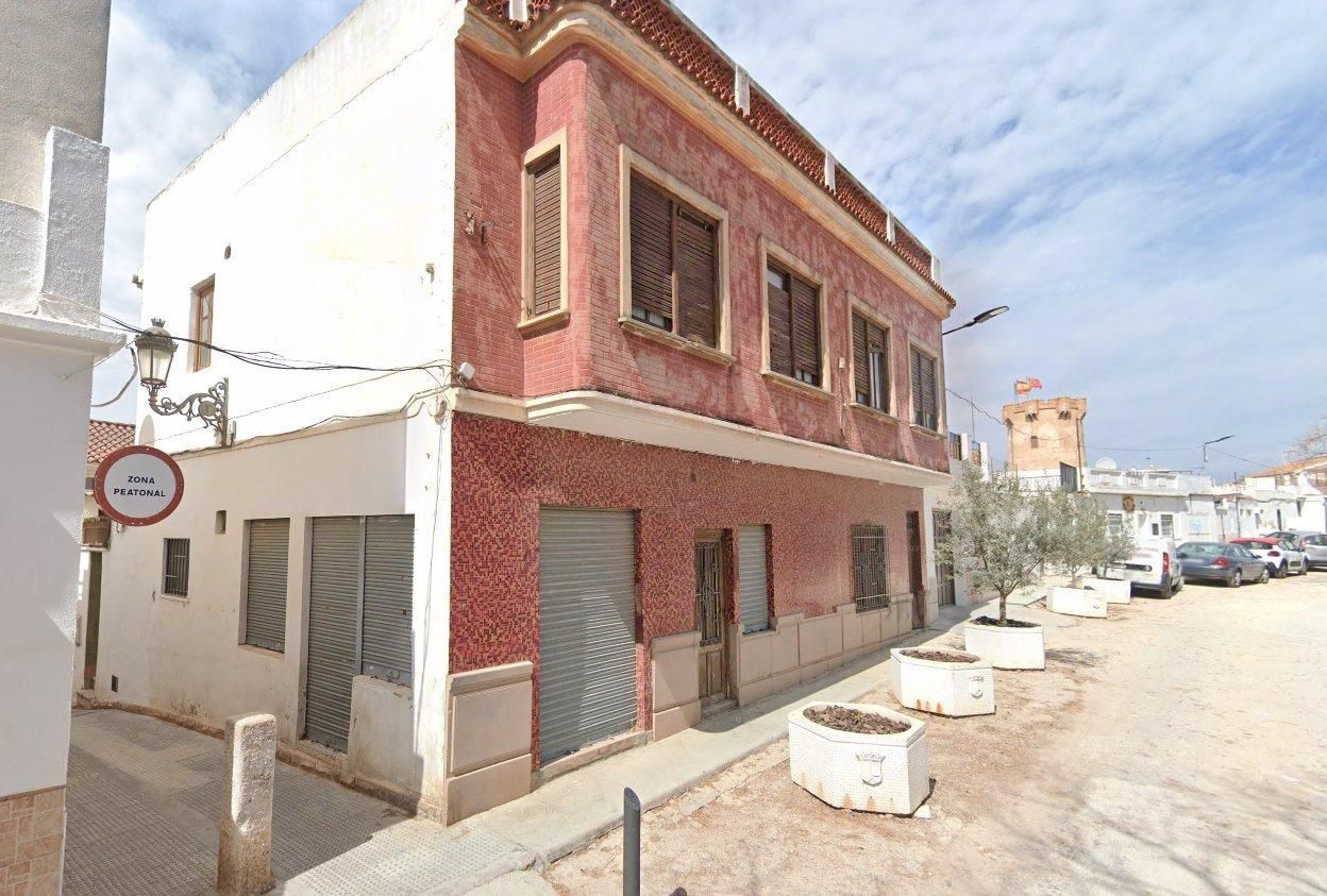 Vista exterior de Casa o chalet en venta en Paterna con Terraza