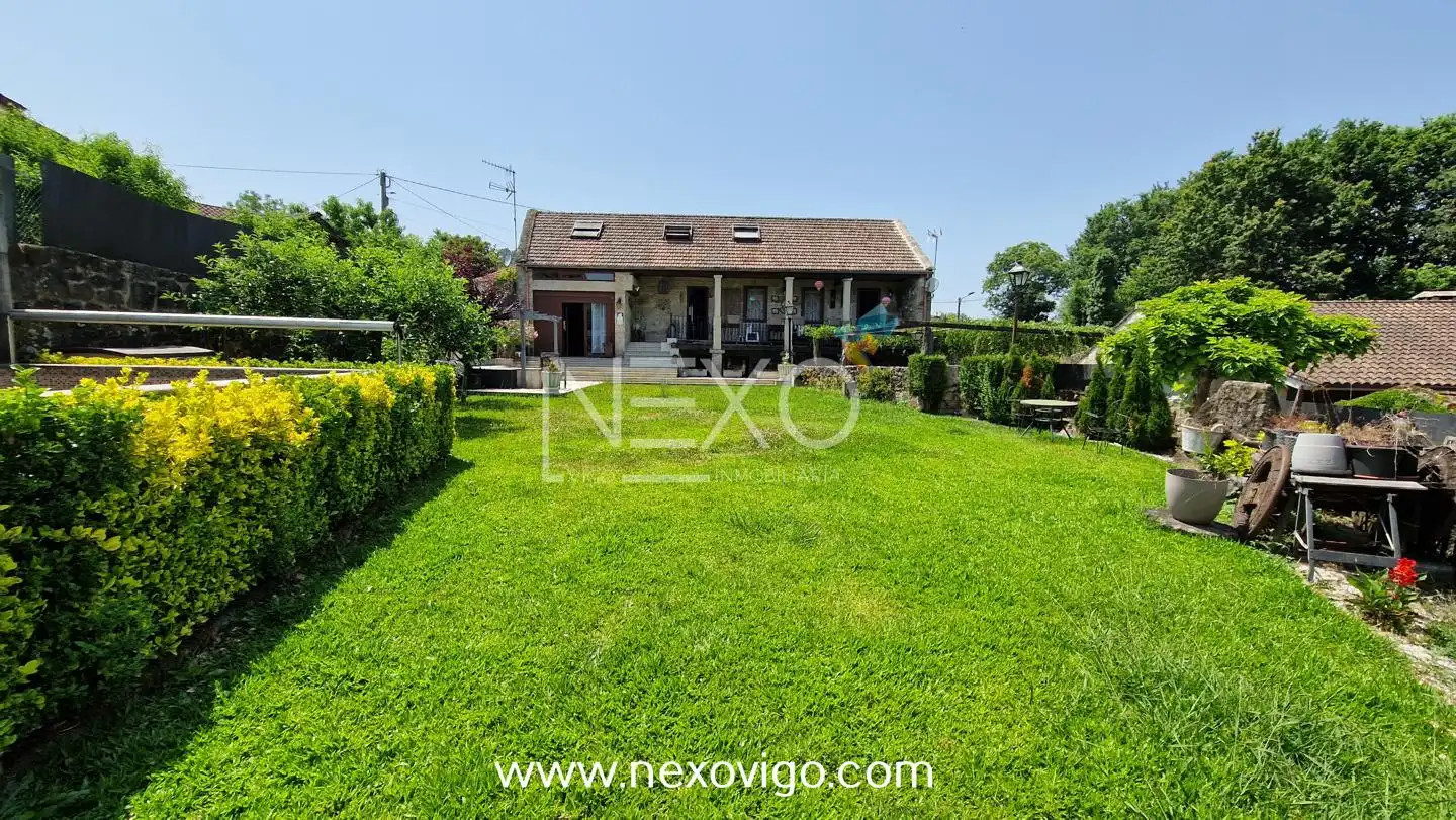 Haus oder Chalet zum Verkauf in Mondariz mit Heizung, Privatgarten und Terrasse