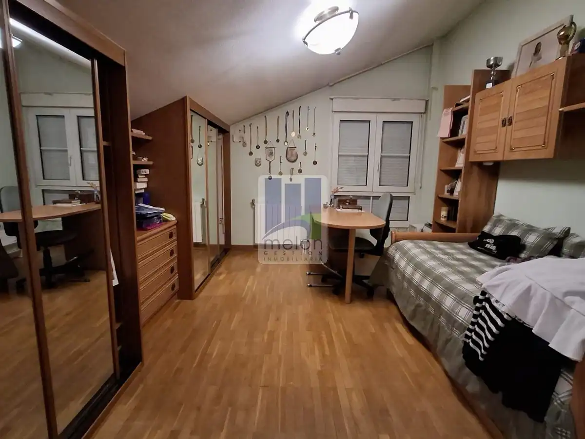 Habitación de Casa o chalet en venta en Alfoz de Quintanadueñas con Trastero