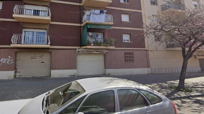 Vista exterior de Pis en venda en Reus