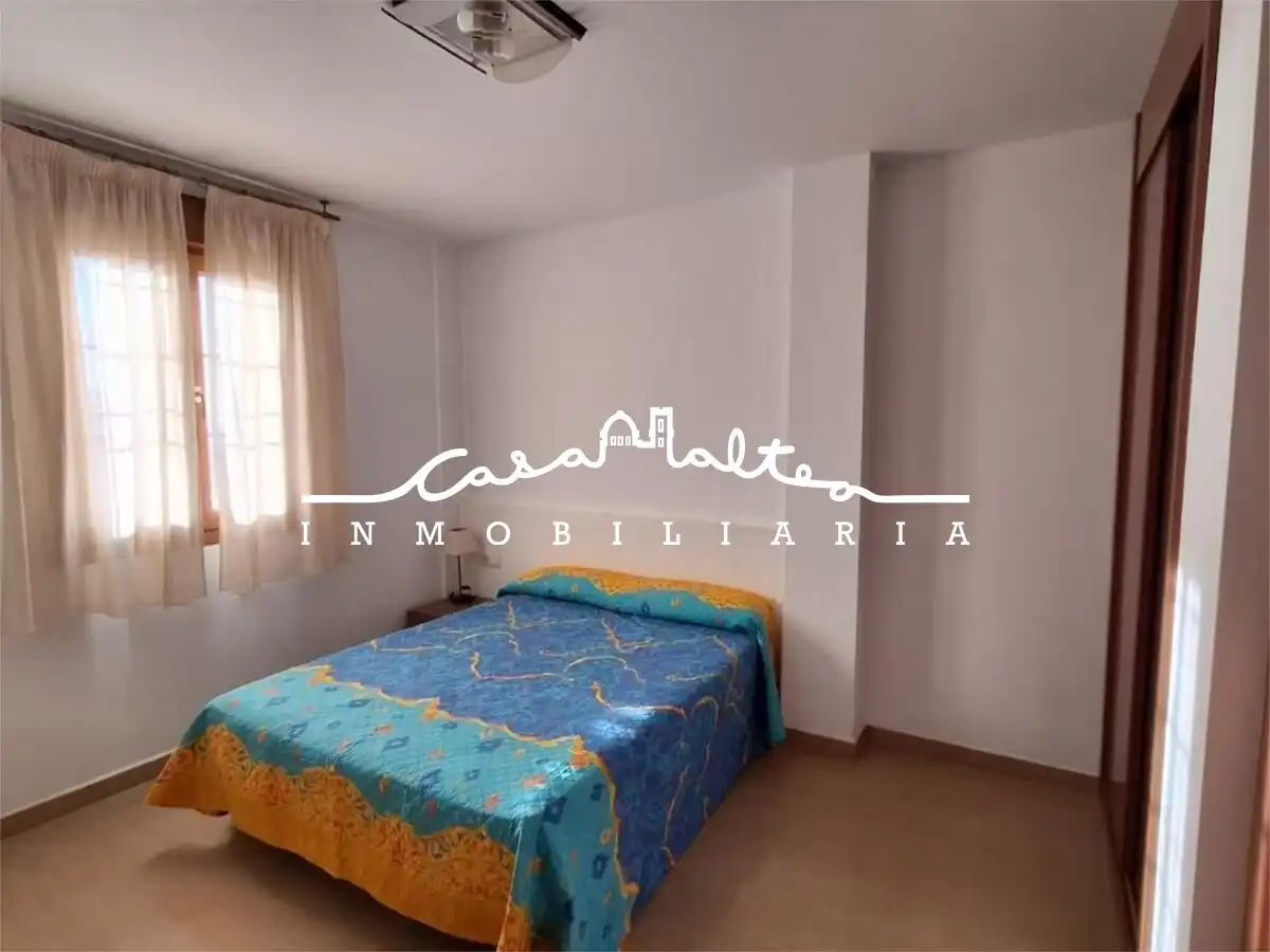 Habitación de Apartamento de alquiler en Altea con Aire acondicionado, Terraza y Amueblado