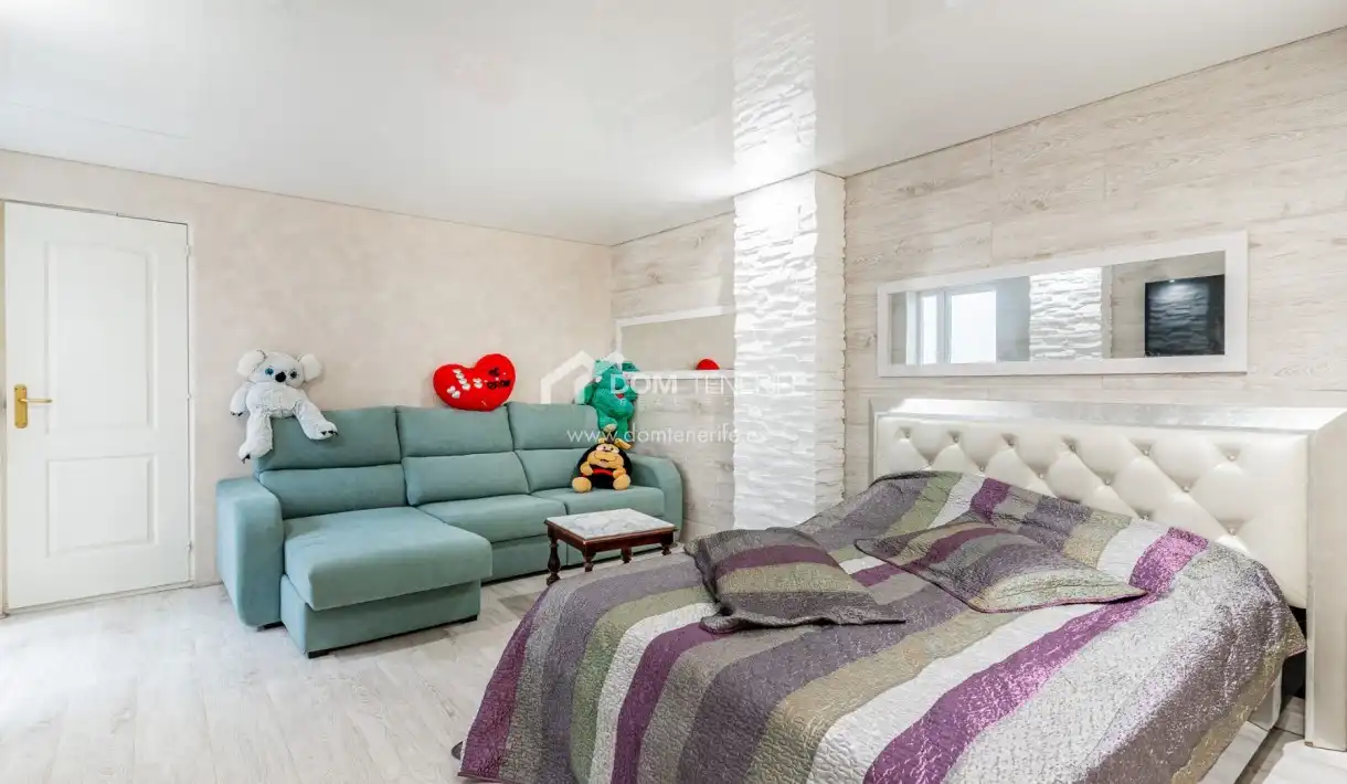 Dormitori de Casa o xalet en venda en Adeje amb Terrassa i Moblat