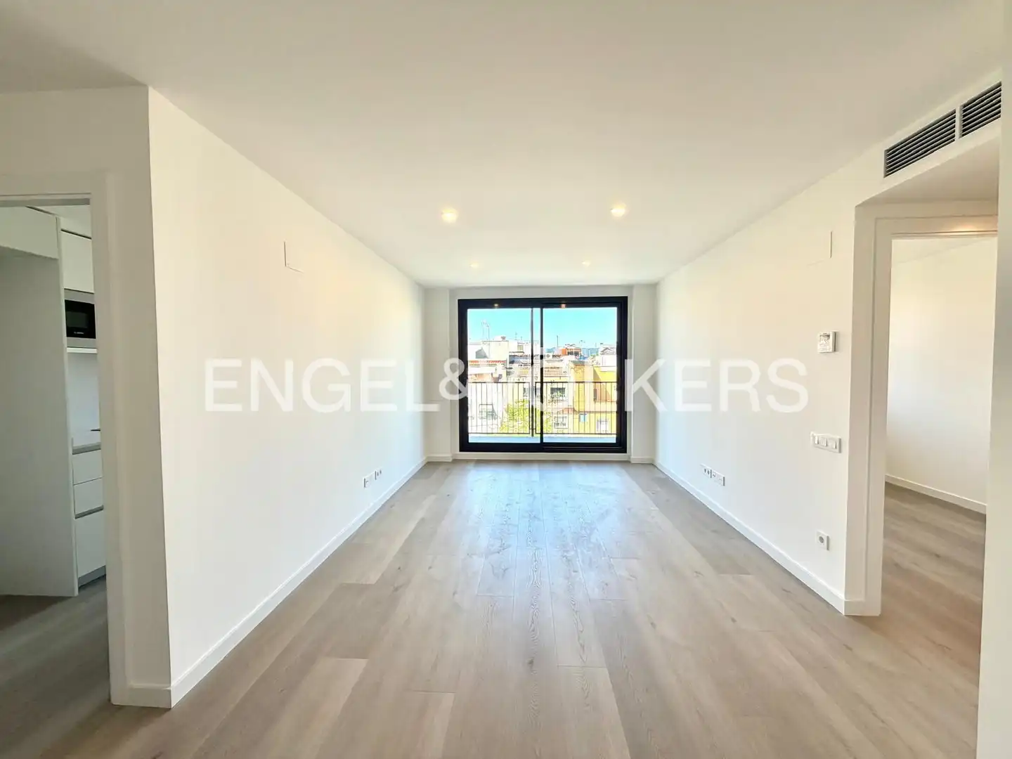 Vista exterior de Piso de alquiler en Badalona con Aire acondicionado, Calefacción y Parquet