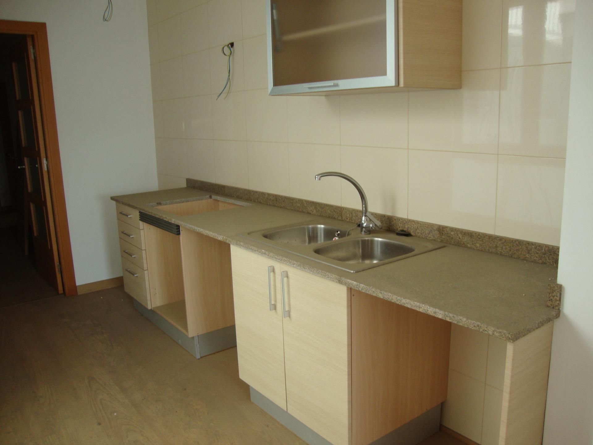 Kitchen of Flat for sale in Sant Cebrià de Vallalta  with Heating, Parquet flooring and Storage room