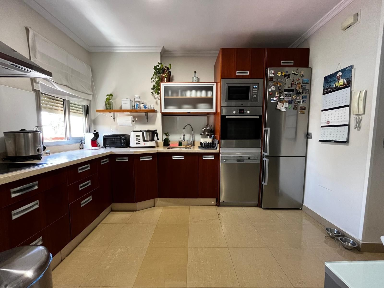 Kitchen of Flat for sale in Algeciras  with Terrace and Balcony