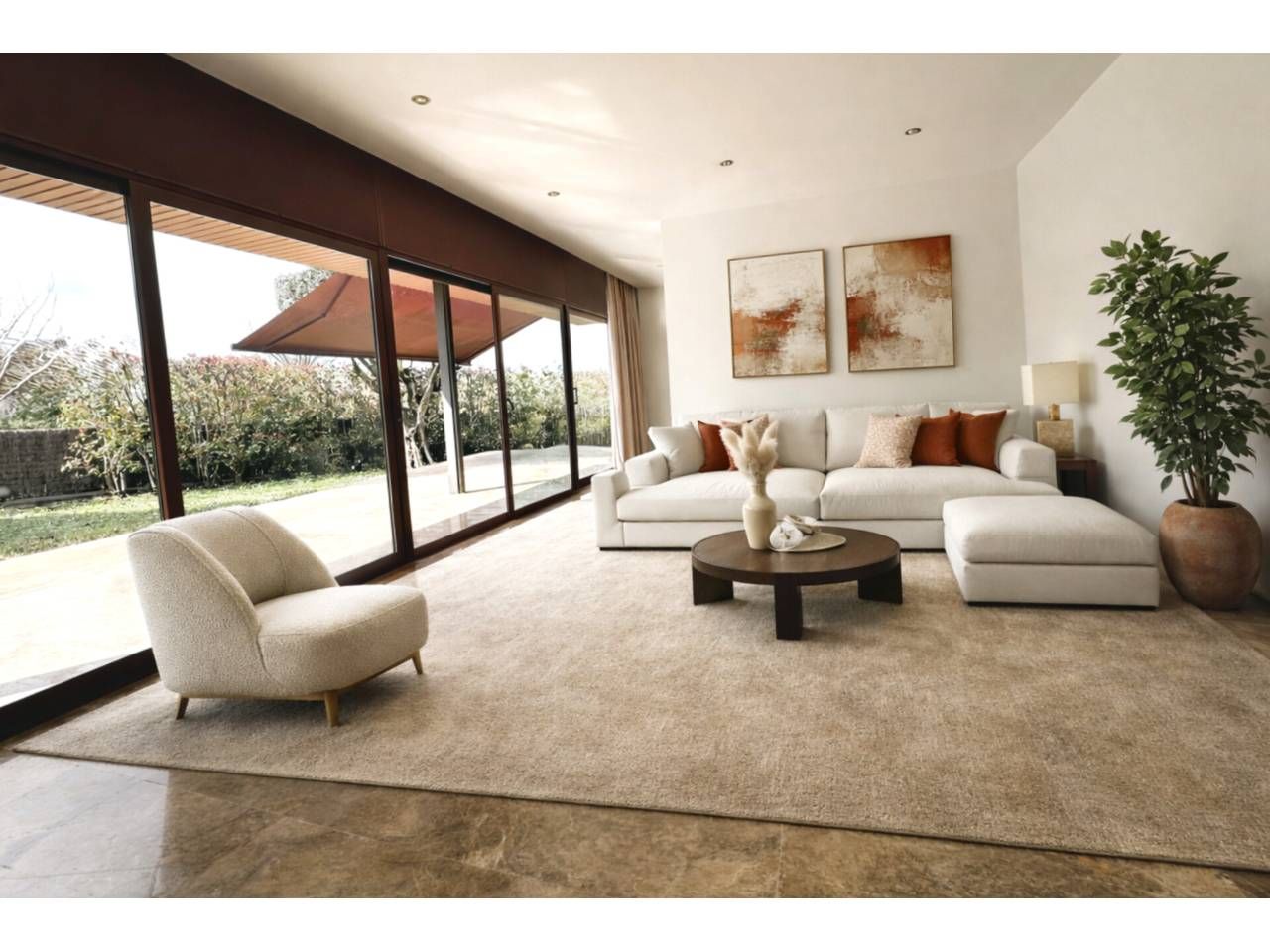 Sala d'estar de Casa o xalet en venda en Girona Capital amb Aire condicionat, Calefacció i Jardí privat