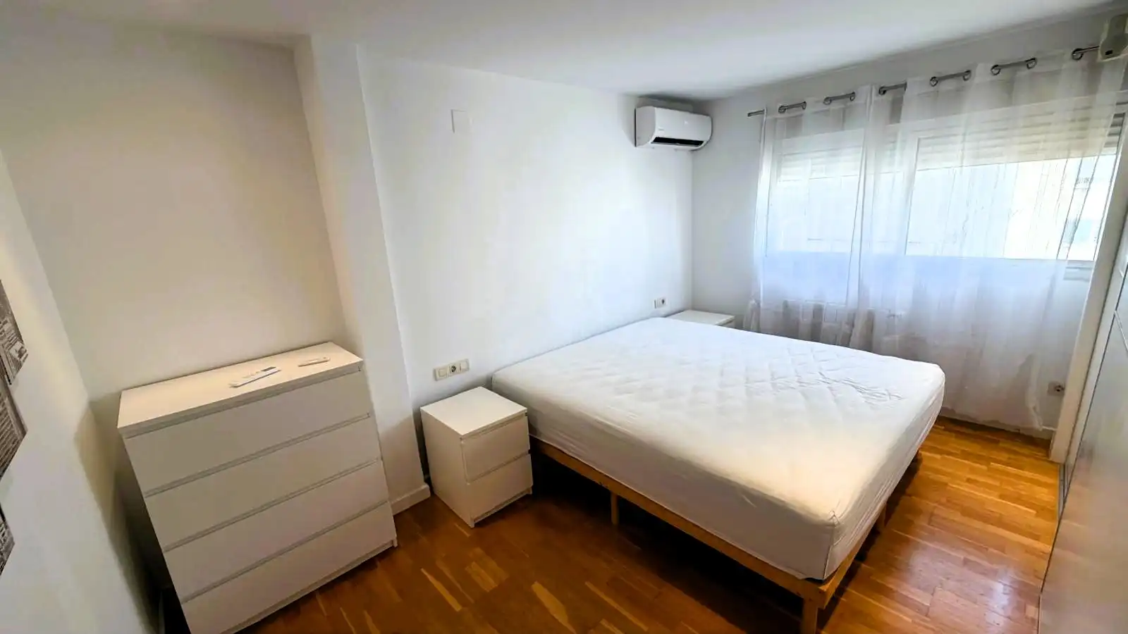 Habitación de Piso de alquiler en Valencia con Aire acondicionado, Calefacción y Parquet