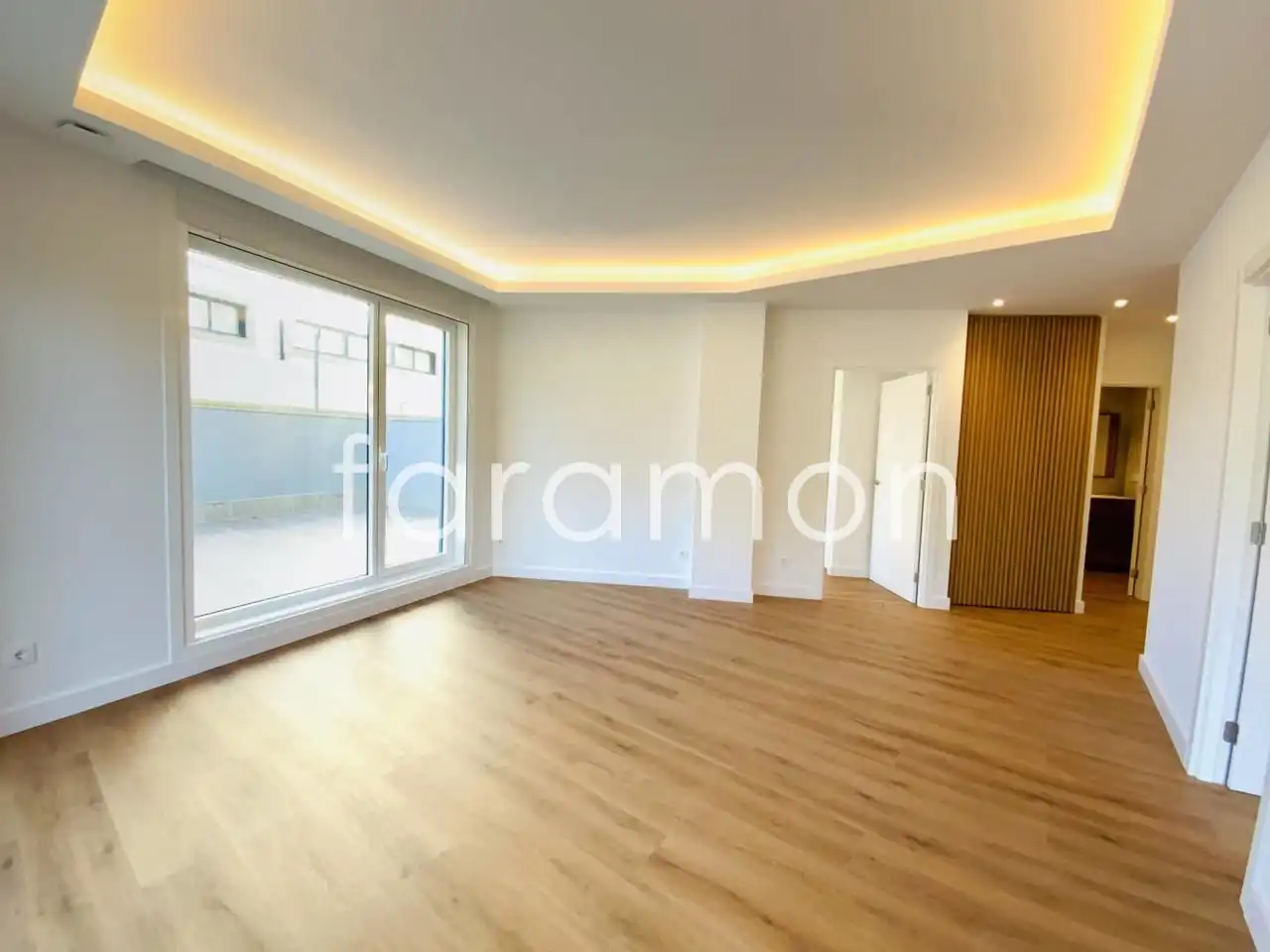 Sala de estar de Piso en venta en Sanxenxo con Terraza, Trastero y Internet