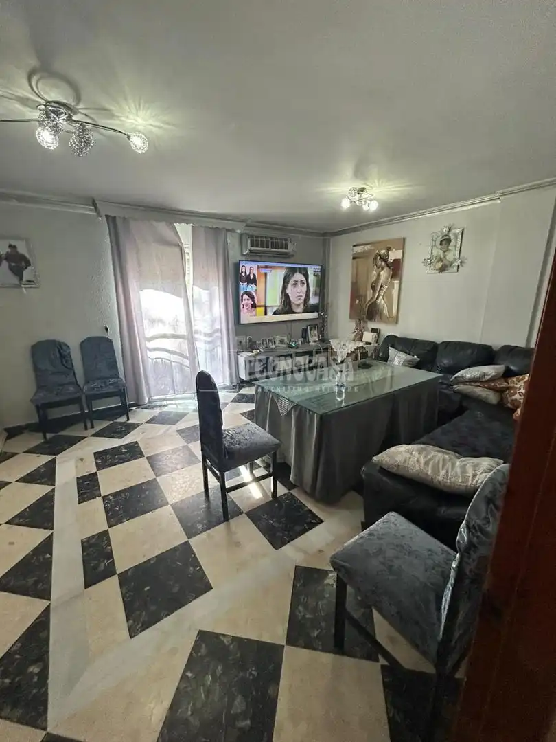 Sala de estar de Casa o chalet en venta en Alhaurín El Grande con Aire acondicionado y Terraza