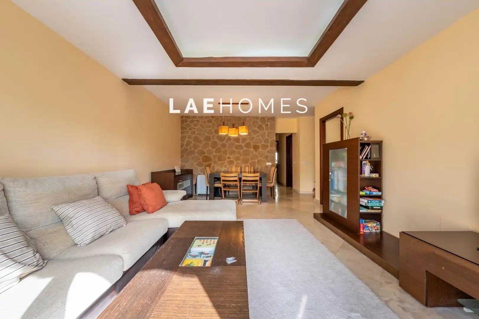 Sala de estar de Apartamento en venta en Marbella con Jardín privado, Terraza y Piscina comunitaria