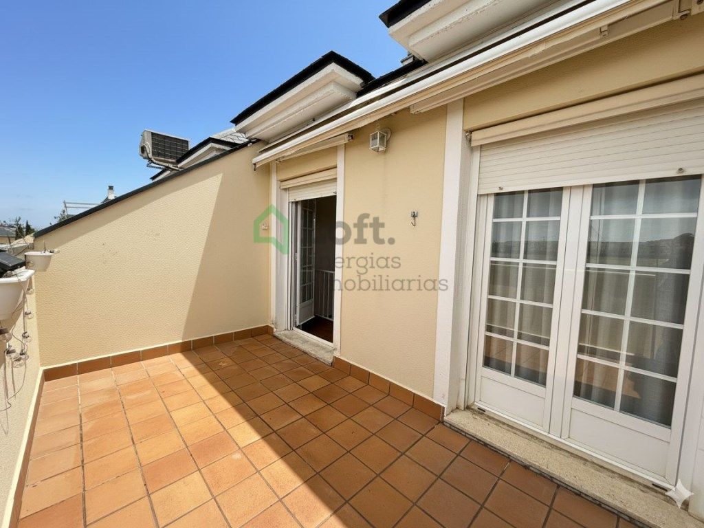 Exterior view of Duplex to rent in Badajoz Capital  with Community pool