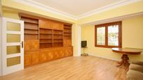 Living room of Flat for sale in  Zaragoza Capital  with Air Conditioner, Heating and Storage room