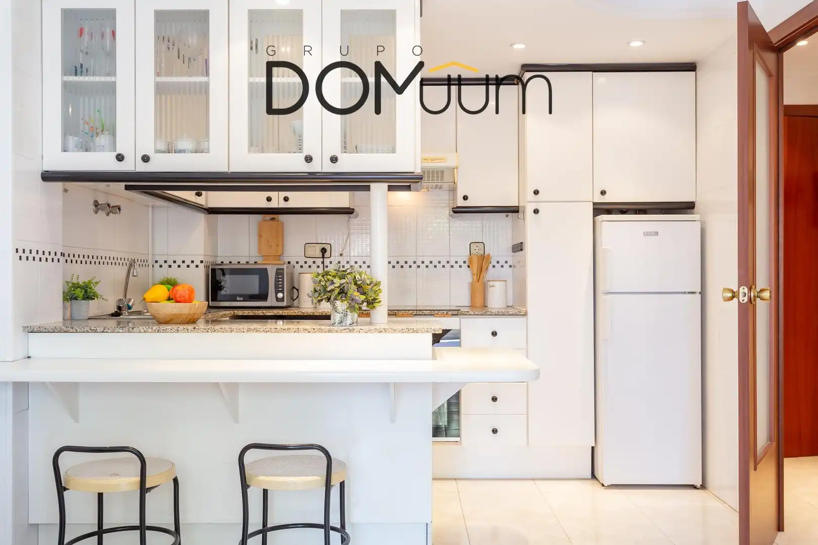 Kitchen of Flat for sale in Salou  with Air Conditioner, Heating and Furnished