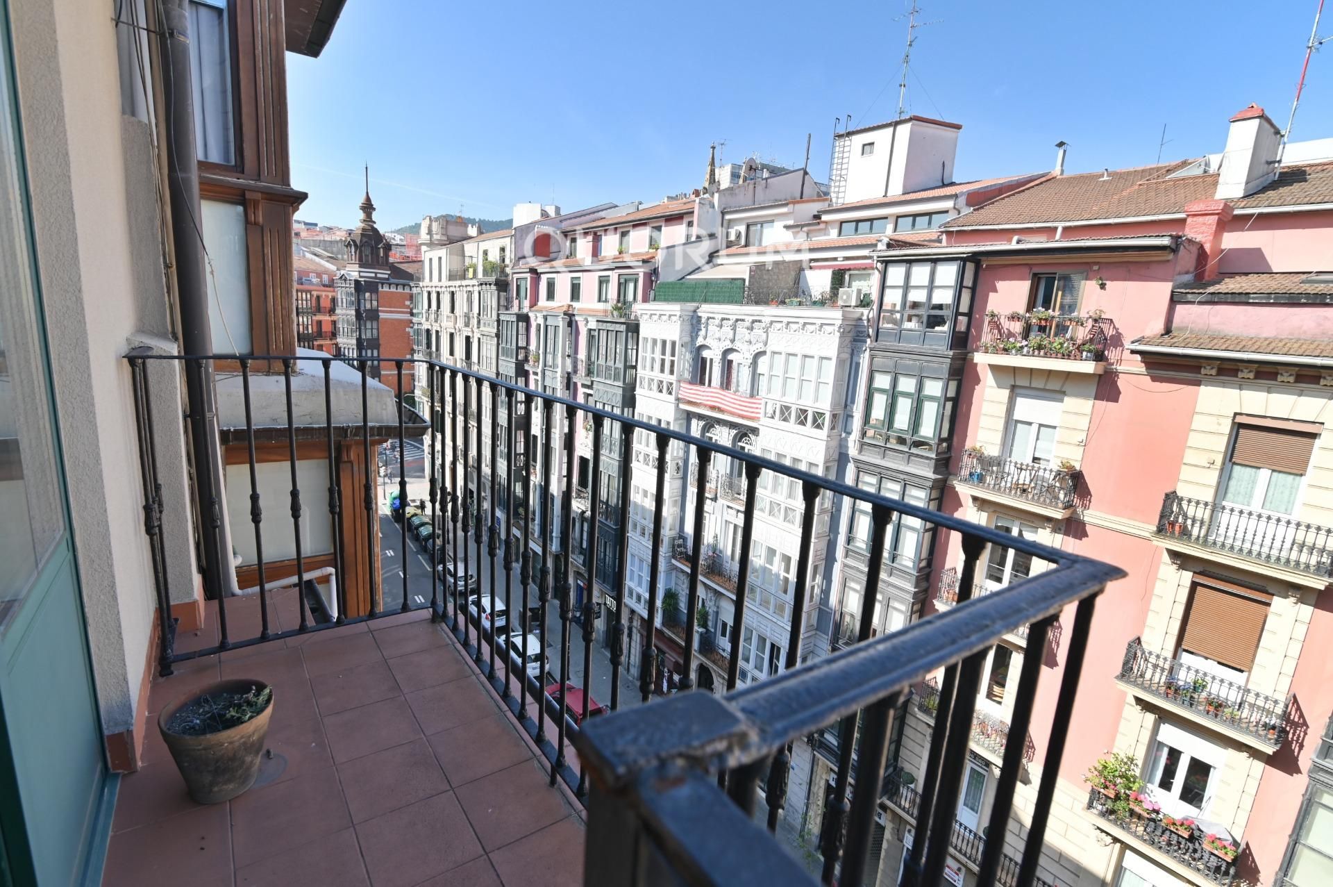 Exterior view of Flat for sale in Bilbao   with Heating, Storage room and Balcony