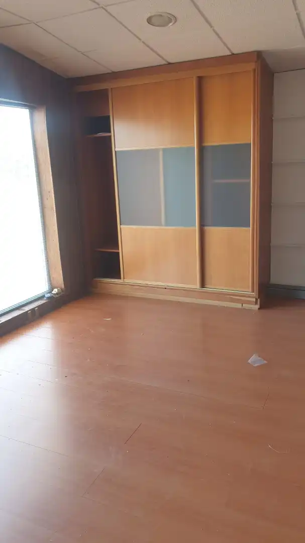 Schlafzimmer von Fabrikhallen zur Miete in Villanueva de la Serena