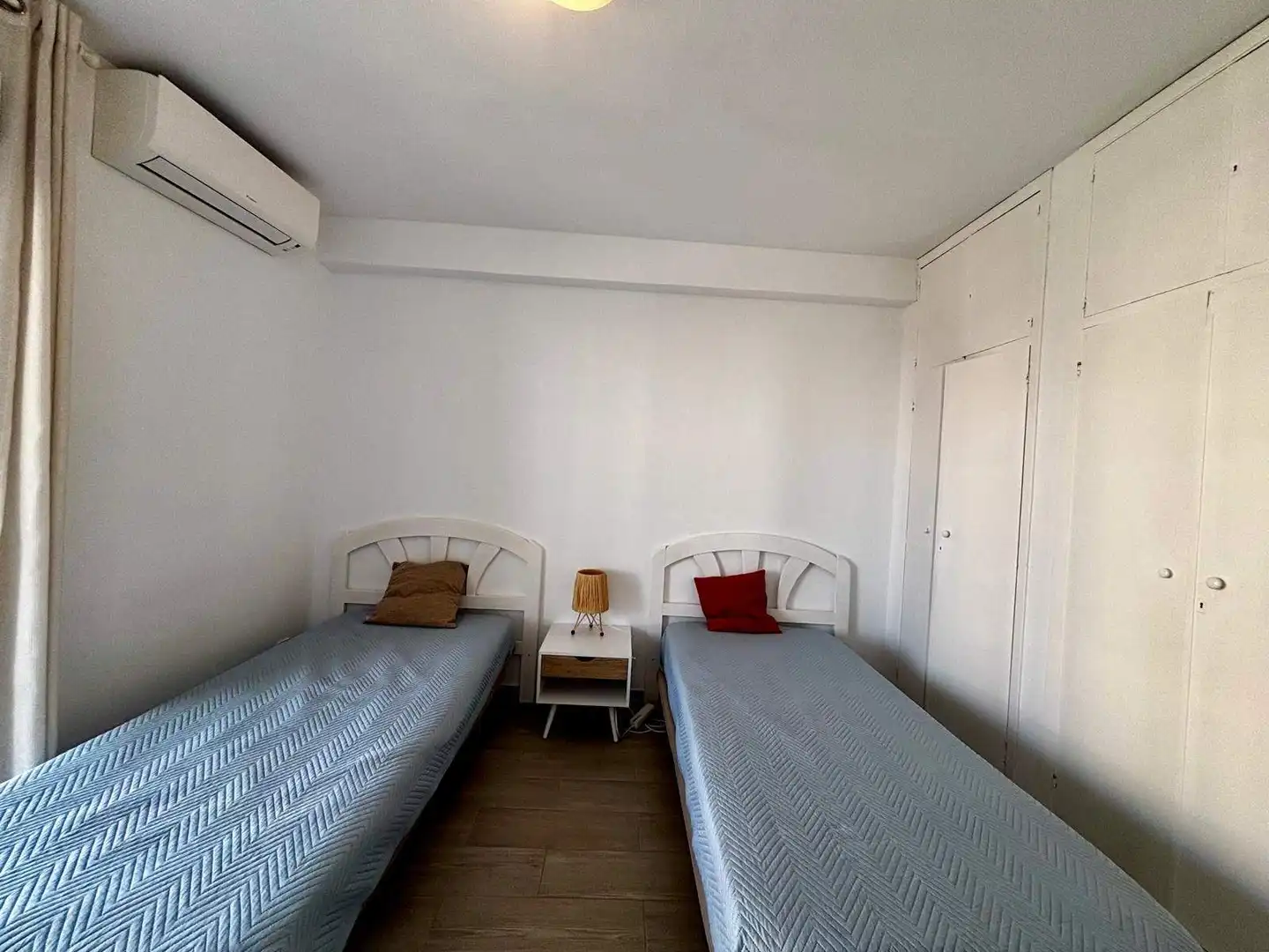 Dormitori de Apartament en venda en Gandia amb Jardí privat, Terrassa i Balcó