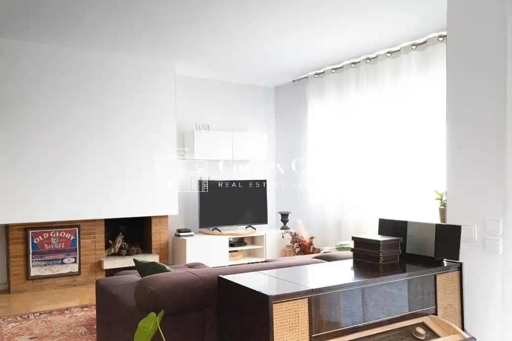 Sala d'estar de Pis en venda en Barcelona amb Aire condicionat, Calefacció i Terrassa