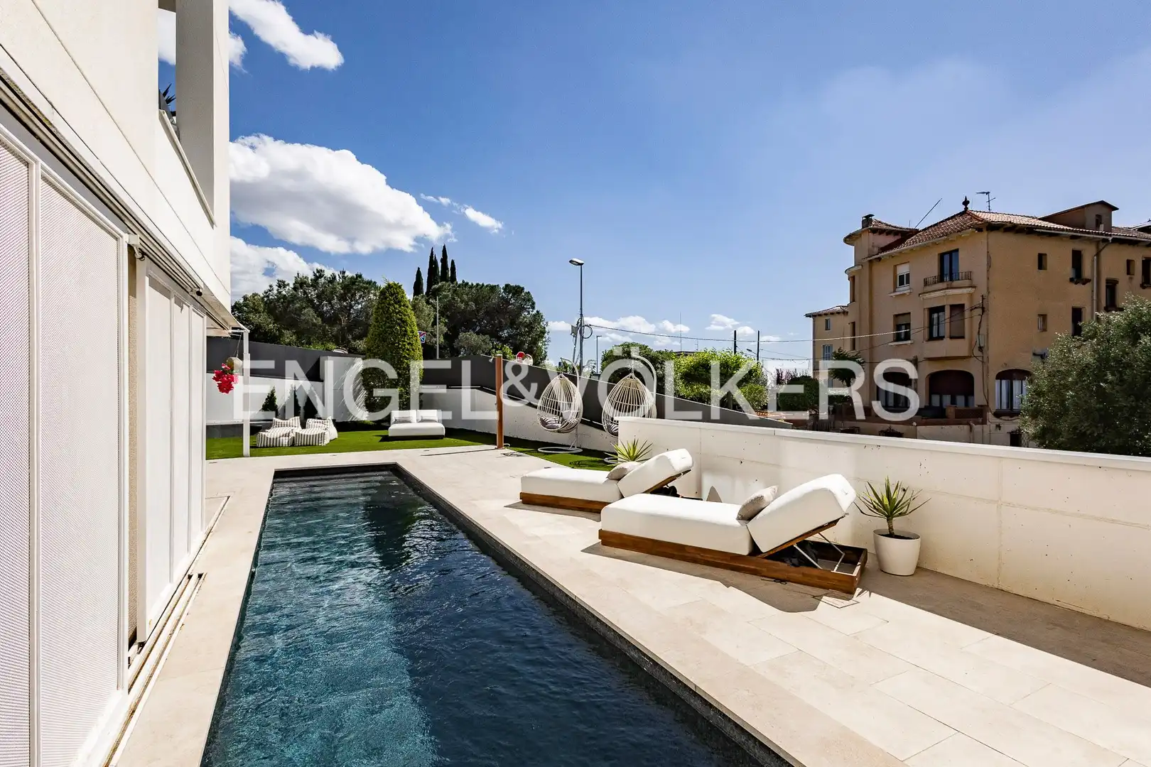 Piscina de Casa o chalet de alquiler en Barcelona con Aire acondicionado, Calefacción y Jardín privado