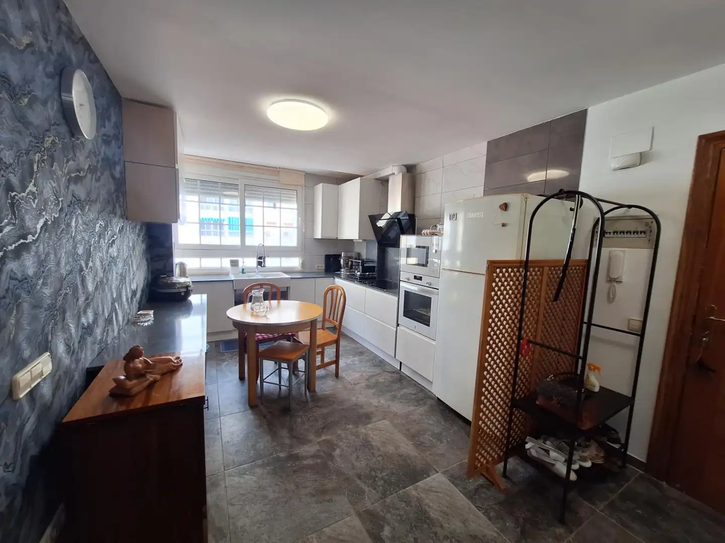 Cocina de Piso en venta en Alzira con Aire acondicionado, Terraza y Amueblado