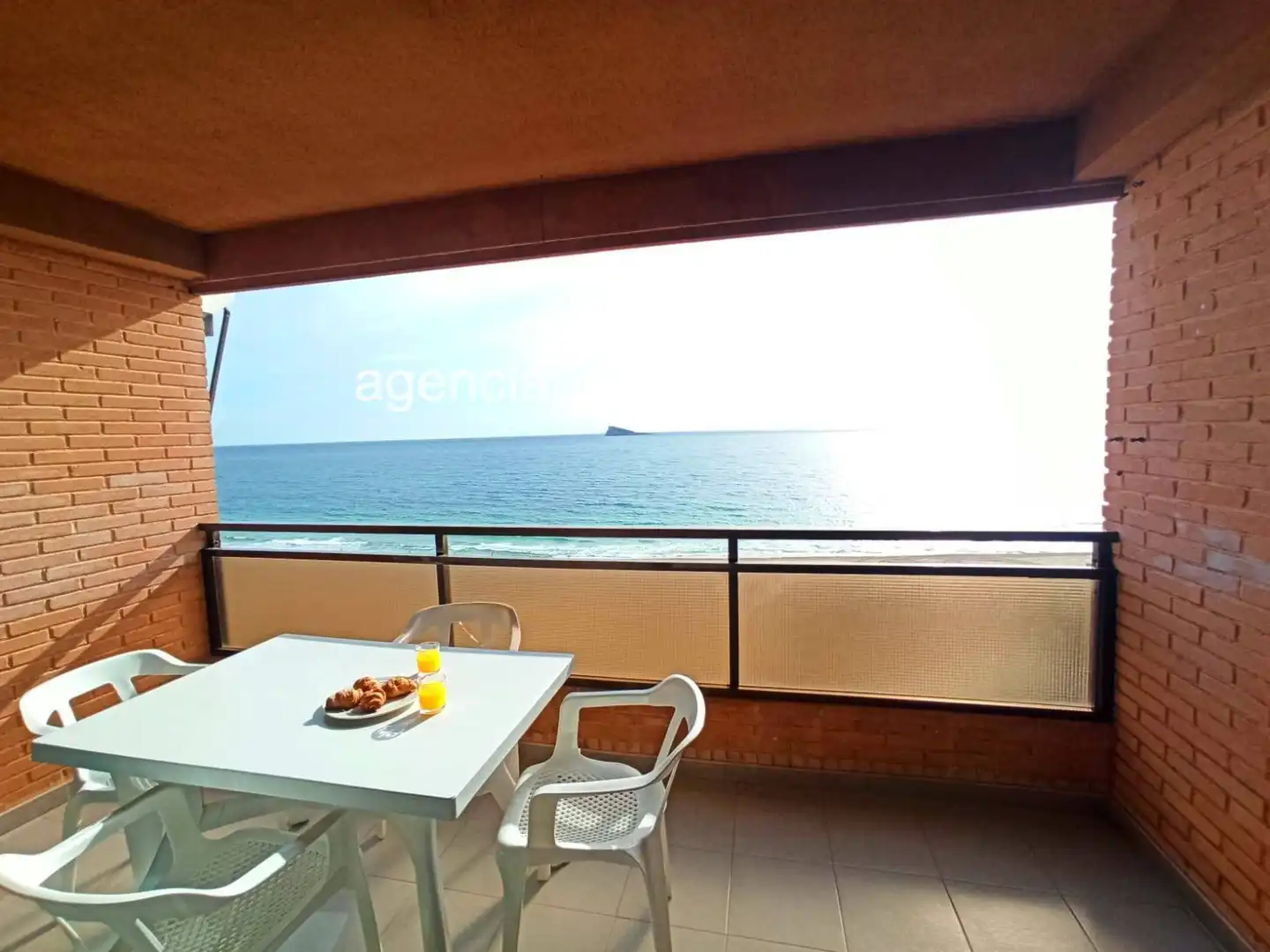 Bedroom of Apartments for rent in Benidorm  with Terrace, Furnished and Washing machine
