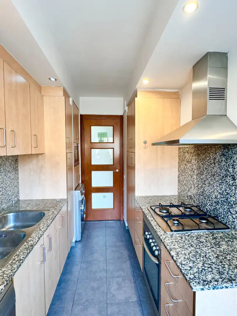 Kitchen of Flat for rent in Badalona  with Air Conditioner, Heating and Parquet flooring