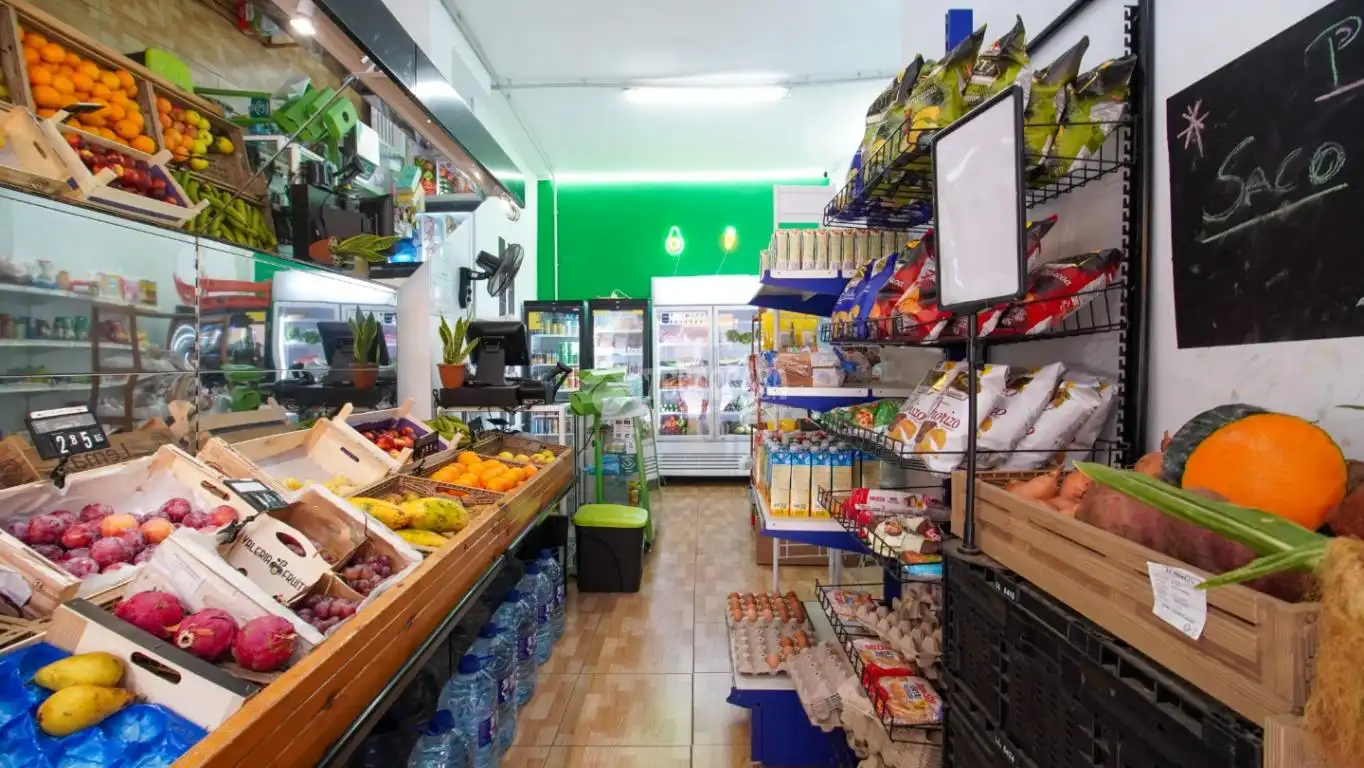 Local comercial en venda a La Salud - La Salle, imagen 3
