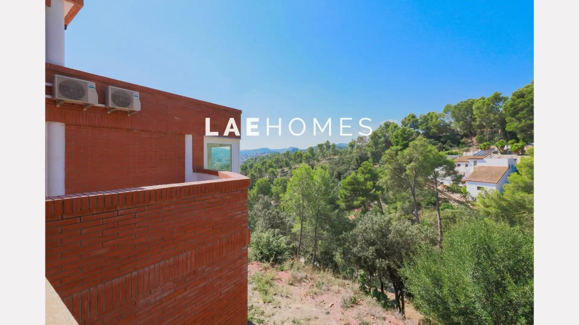 Exterior view of Houses for rent in Corbera de Llobregat  with Air Conditioner, Private garden and Terrace