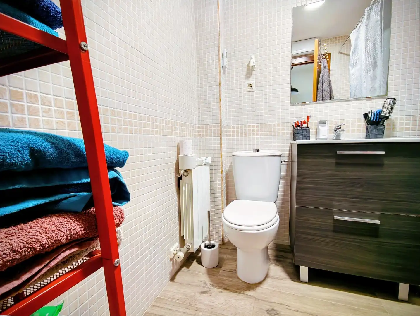 Baño de Casa adosada en venta en Tarragona con Aire acondicionado, Calefacción y Jardín privado