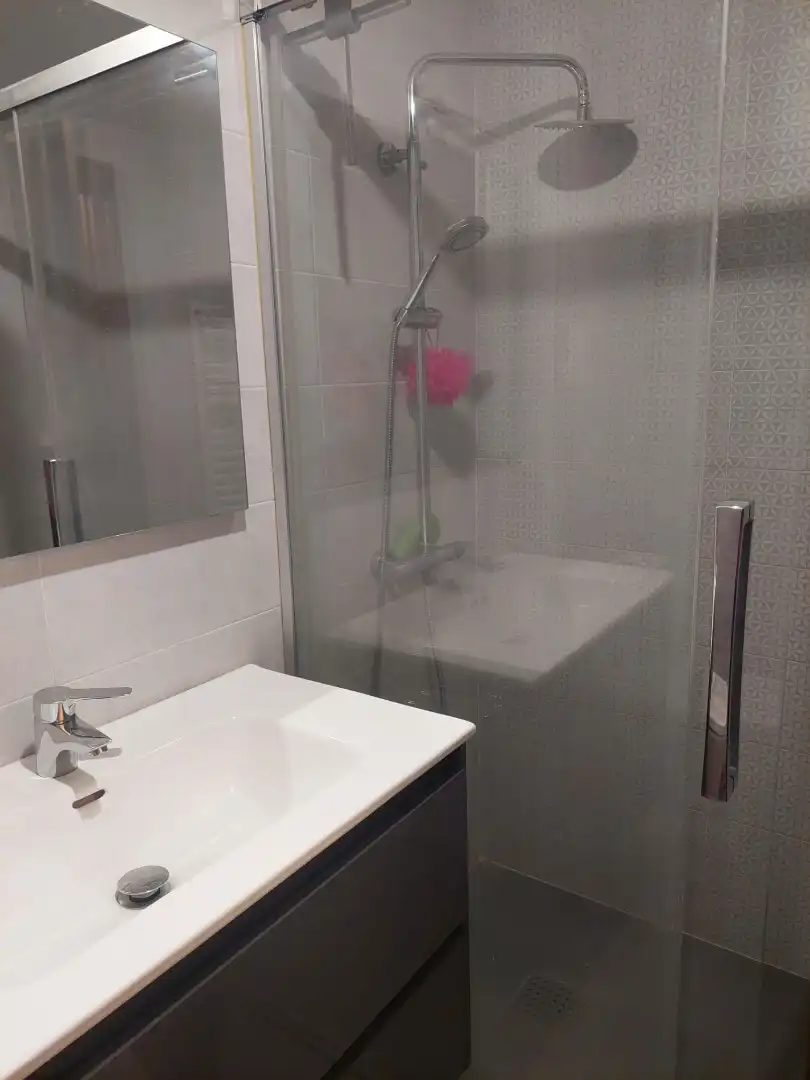 Bathroom of Flat for sale in  Logroño  with Heating, Furnished and Balcony